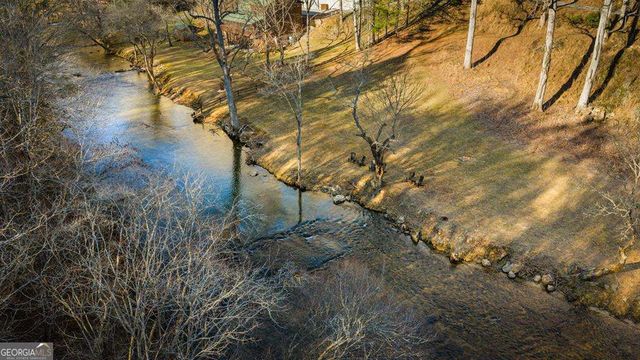 166 Red Oak Lane, Mccaysville, GA 30555