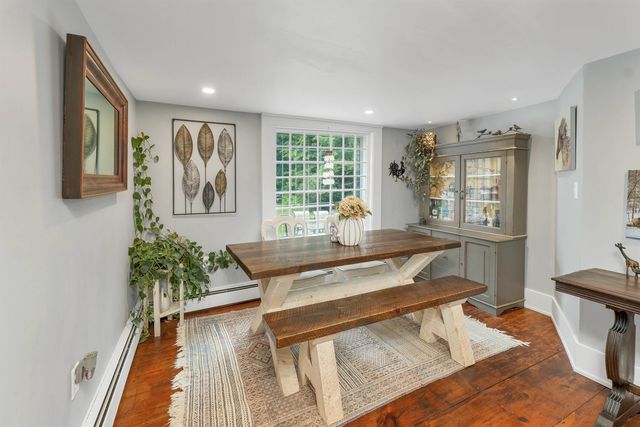 64 N Amherst Road, Bedford, NH 03110