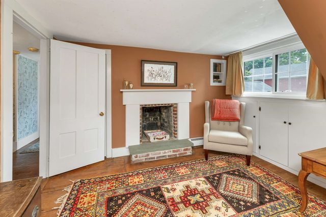64 N Amherst Road, Bedford, NH 03110