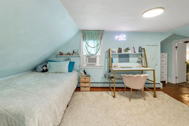 64 N Amherst Road, Bedford, NH 03110