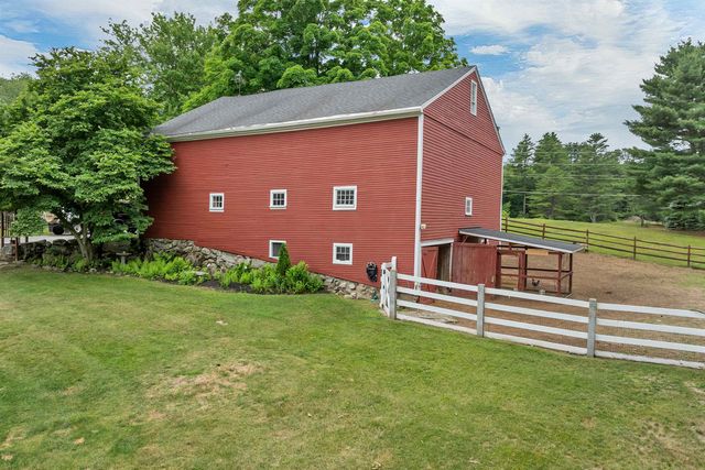 64 N Amherst Road, Bedford, NH 03110