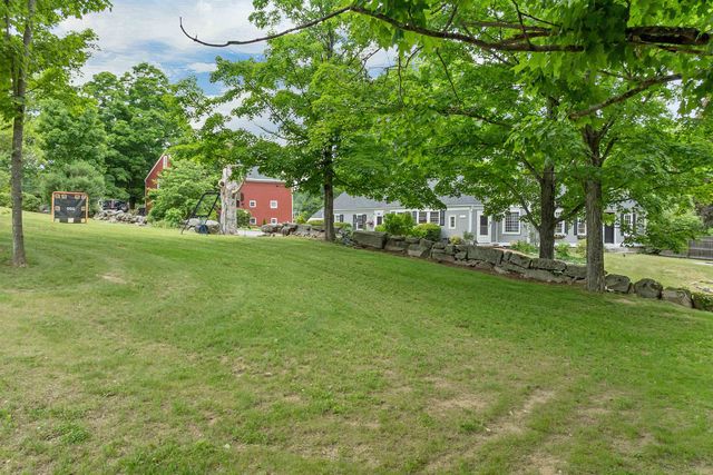 64 N Amherst Road, Bedford, NH 03110