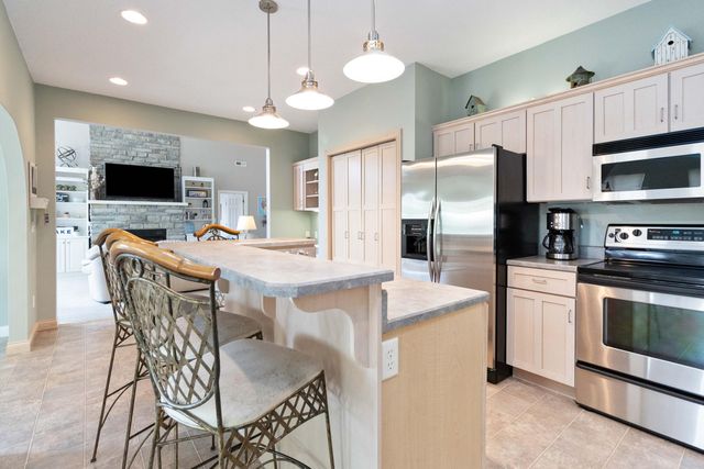 31 Sky View Lane, Burnside, KY 42519