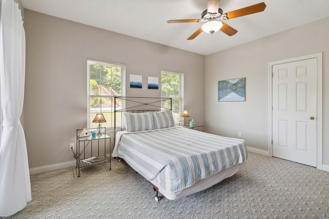 31 Sky View Lane, Burnside, KY 42519