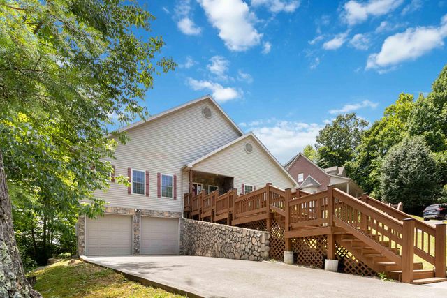 31 Sky View Lane, Burnside, KY 42519