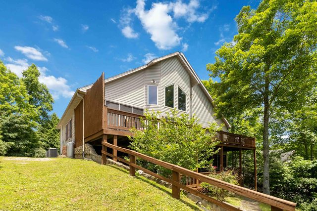 31 Sky View Lane, Burnside, KY 42519