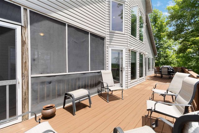 31 Sky View Lane, Burnside, KY 42519