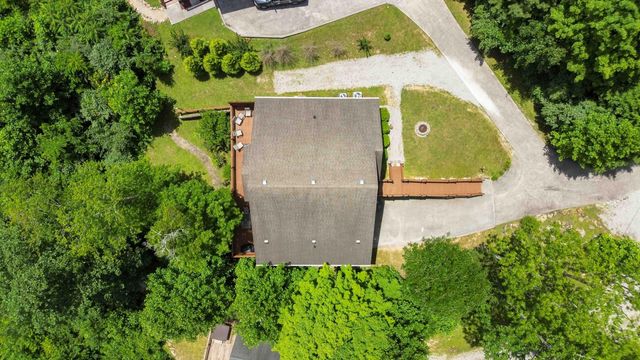 31 Sky View Lane, Burnside, KY 42519