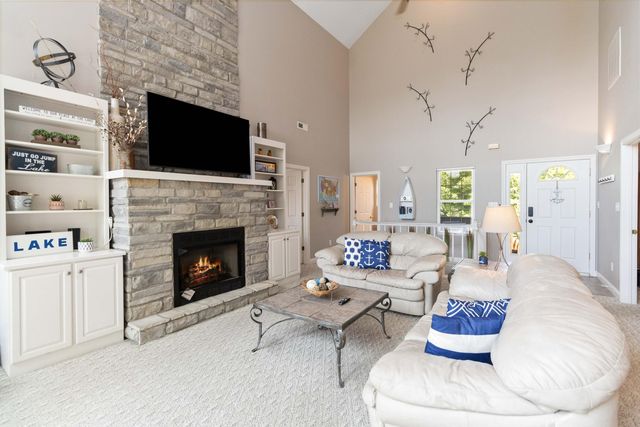 31 Sky View Lane, Burnside, KY 42519