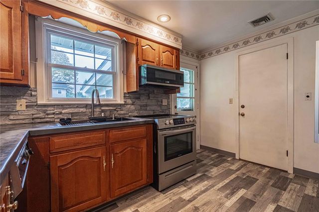 774 Butternut Lane, Easton, PA 18045
