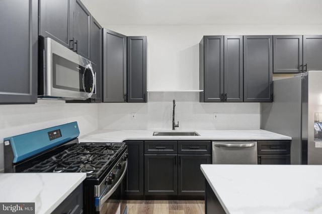 6313 N GARNET ST, Philadelphia, PA 19141