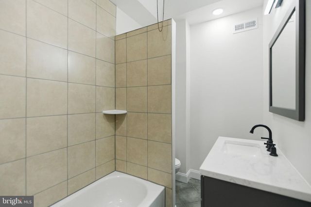 6313 N GARNET ST, Philadelphia, PA 19141