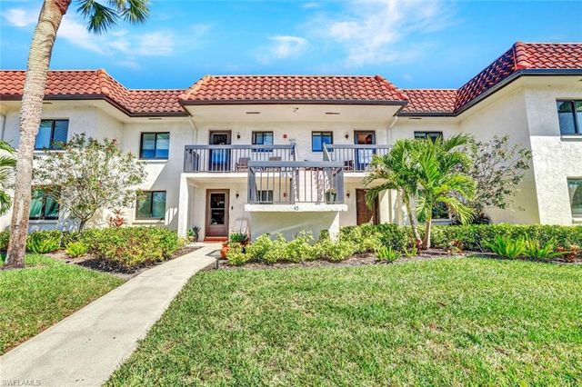 4251 27th CT SW 204, Naples, FL 34116
