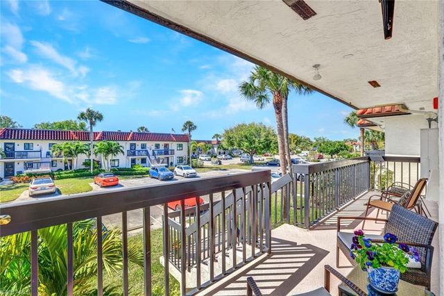 4251 27th CT SW 204, Naples, FL 34116