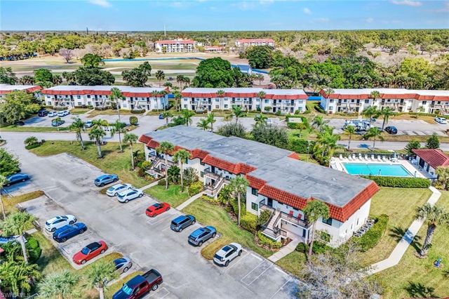 4251 27th CT SW 204, Naples, FL 34116