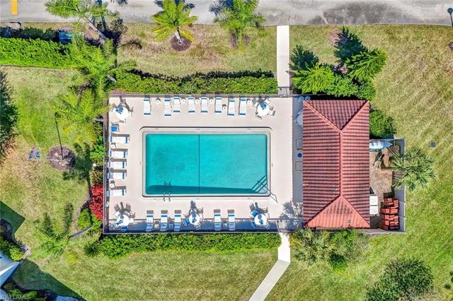 4251 27th CT SW 204, Naples, FL 34116