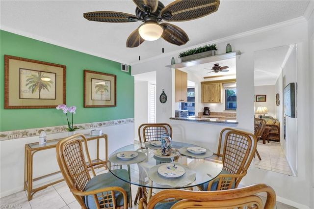 4251 27th CT SW 204, Naples, FL 34116