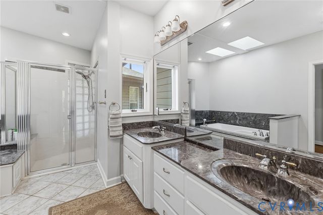 19 Hunting Ridge Rd, Manakin Sabot, VA 23103