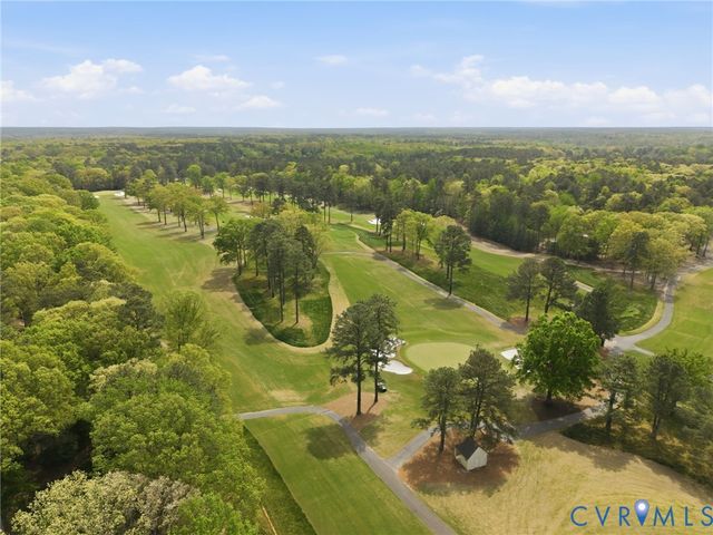 19 Hunting Ridge Rd, Manakin Sabot, VA 23103