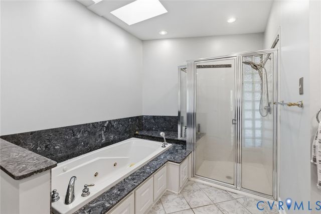 19 Hunting Ridge Rd, Manakin Sabot, VA 23103