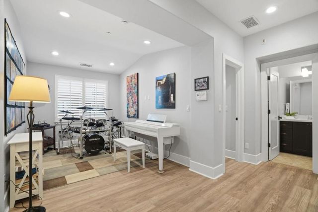 616 Sunsweet Way, Campbell, CA 95008