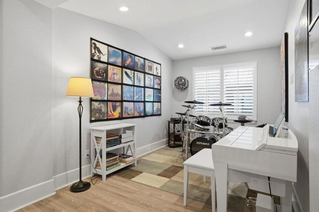 616 Sunsweet Way, Campbell, CA 95008