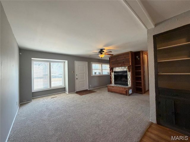 10339 Ross Circle, St Louis, MO 63137