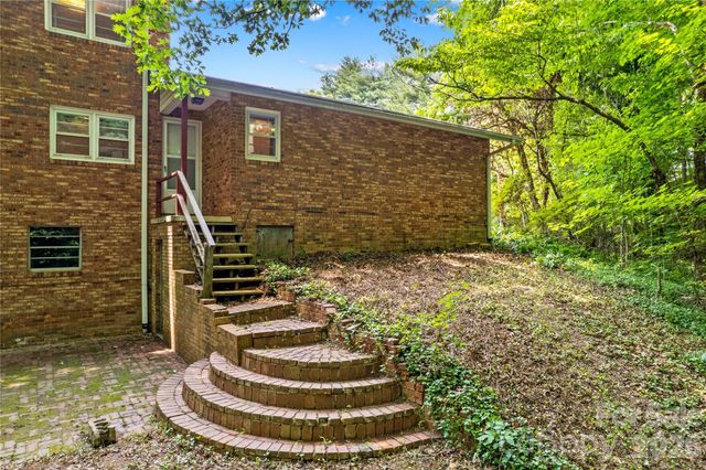 155 Duck Creek Road, Troutman, NC 28166