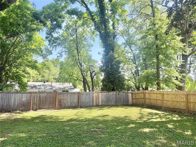 231 Sadonia Avenue, St Louis, MO 63135