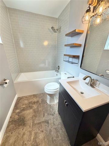 231 Sadonia Avenue, St Louis, MO 63135