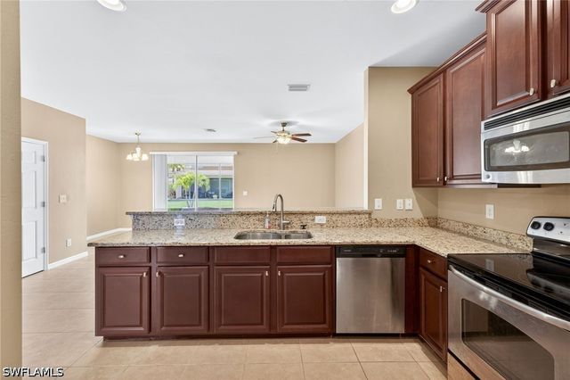 3806 Clearbrook LN, Fort Myers, FL 33966