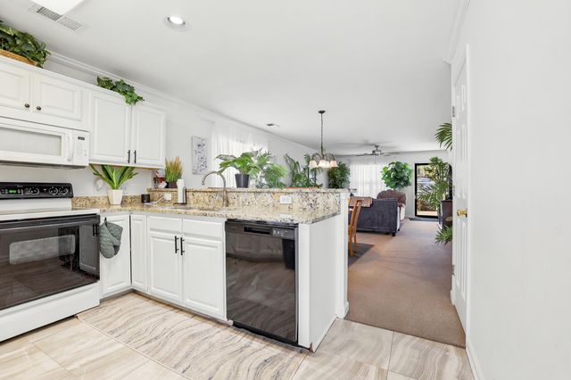 395 Thistle Ln., Myrtle Beach, SC 29579