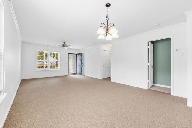 395 Thistle Ln., Myrtle Beach, SC 29579