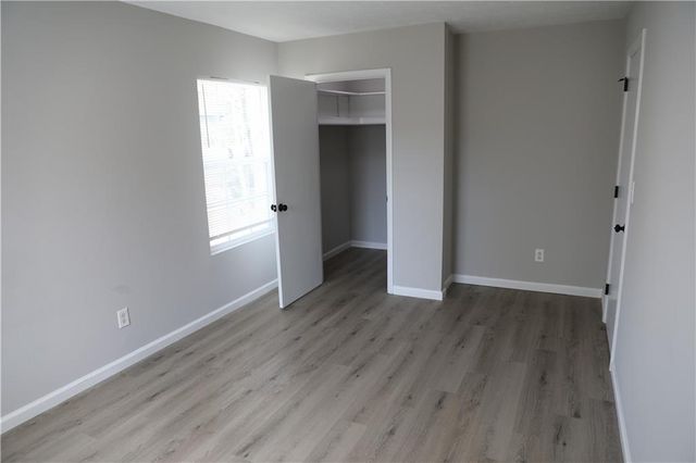 1321 Surrey Lane SW, Marietta, GA 30008