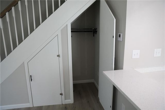 1321 Surrey Lane SW, Marietta, GA 30008