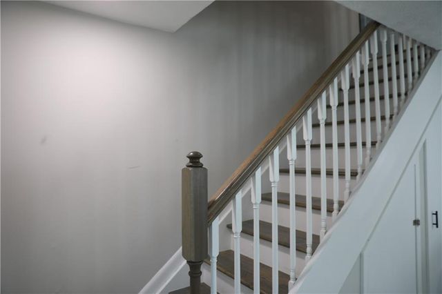 1321 Surrey Lane SW, Marietta, GA 30008