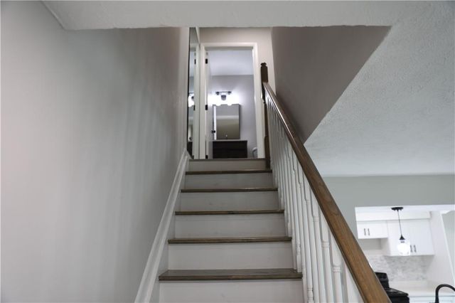 1321 Surrey Lane SW, Marietta, GA 30008