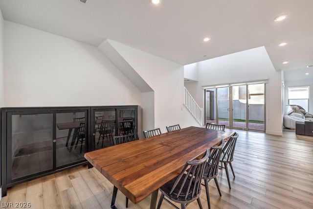 3200 Waterstone Avenue, Henderson, NV 89044