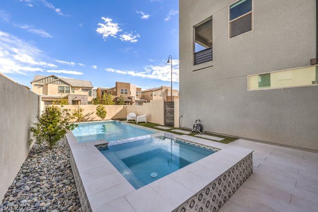 3200 Waterstone Avenue, Henderson, NV 89044
