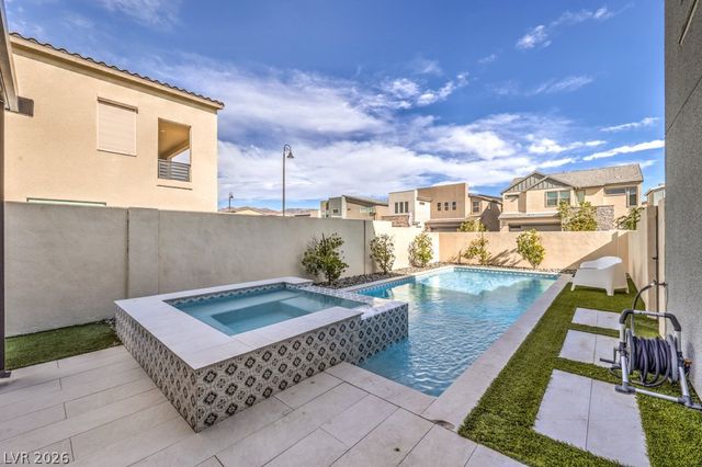 3200 Waterstone Avenue, Henderson, NV 89044