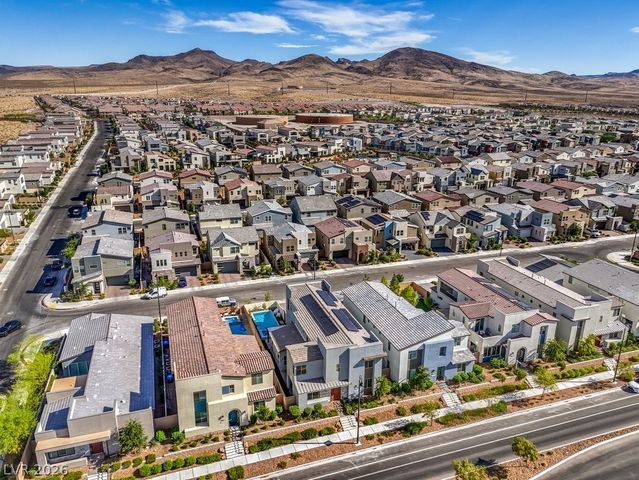 3200 Waterstone Avenue, Henderson, NV 89044