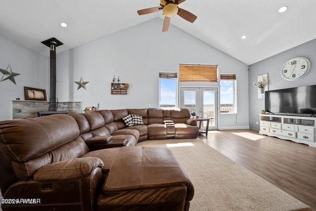 631 N CENTENNIAL Boulevard, Taylor, AZ 85939