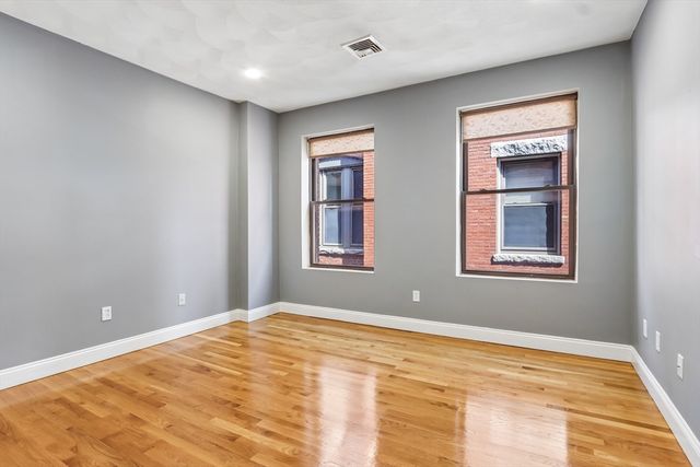 550 Main 5, Malden, MA 02148