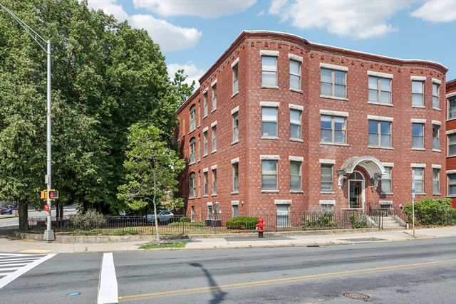 550 Main 5, Malden, MA 02148