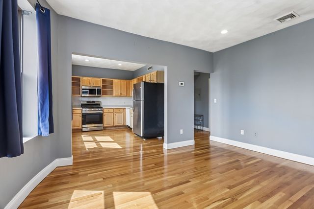 550 Main 5, Malden, MA 02148