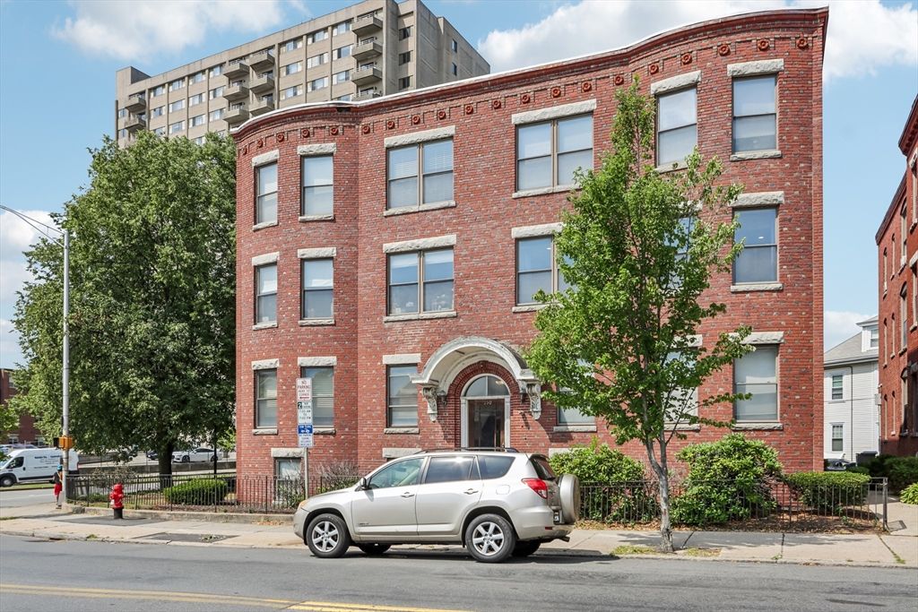 550 Main 5, Malden, MA 02148