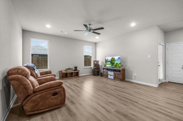 3116 Dixondale Drive, Fort Worth, TX 76108