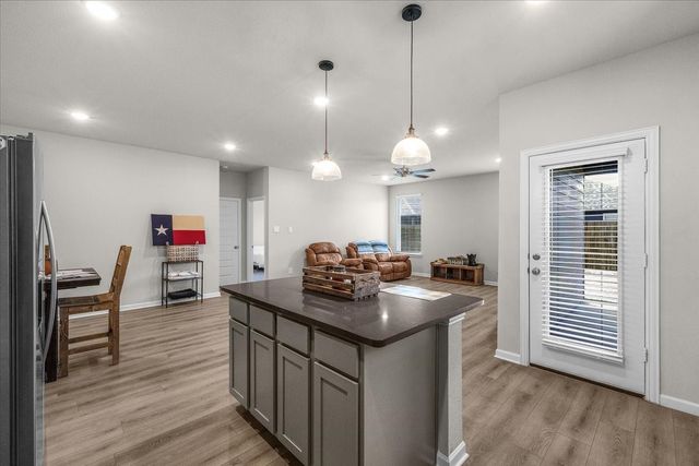 3116 Dixondale Drive, Fort Worth, TX 76108