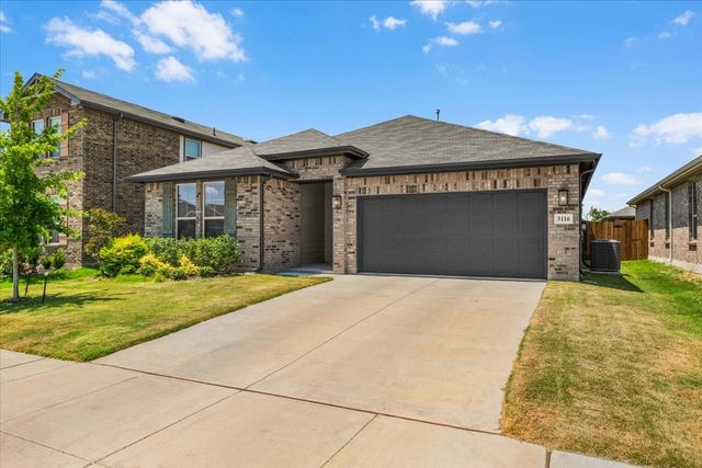 3116 Dixondale Drive, Fort Worth, TX 76108