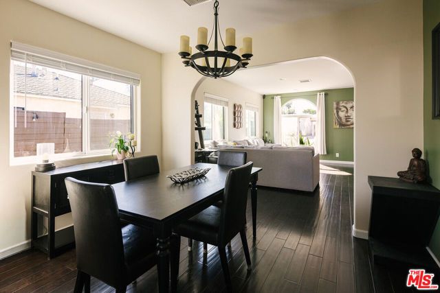 338 N Lima Street, Burbank, CA 91505